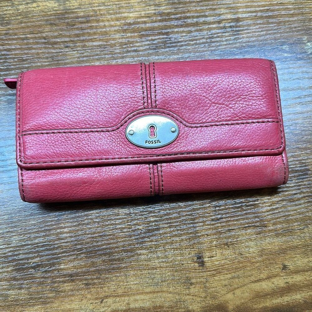 Fossil Pink Red Cow Hide Leather‎ Bifold Wallet Snap Closure